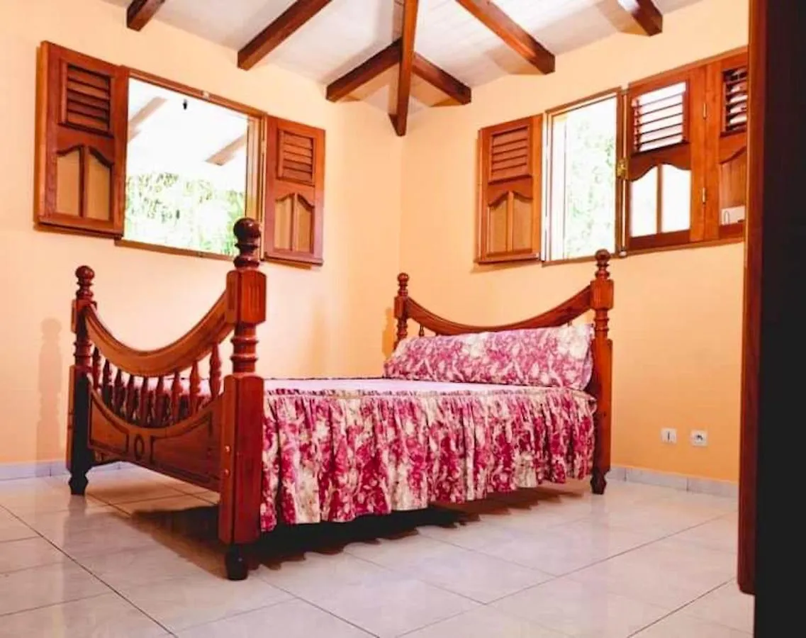 Appartement Spacieux A Morne A L'Eau De 90 M² Avec Jardin Prive 0*, Morne-à-l'Eau グアドループ